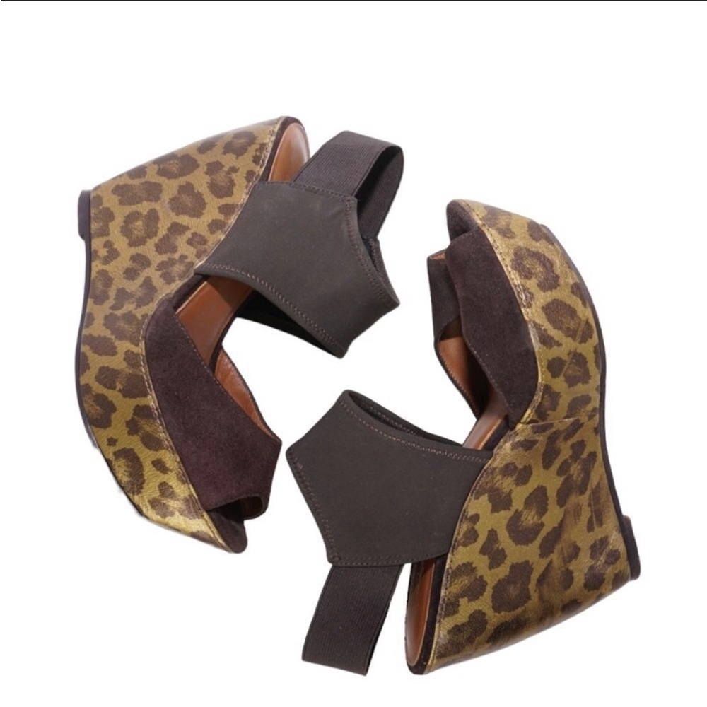Donald J Pliner LEEE Leopard Wedge Sandal - Excellent Condition